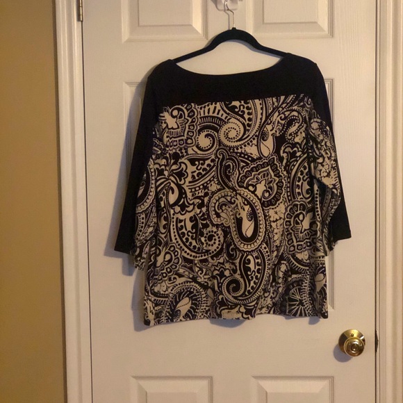 Susan Graver Black and Tan shirt - Picture 3 of 3